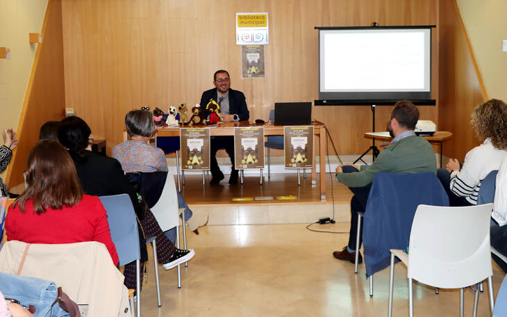 La Biblioteca Central acoge la presentación de un cuento infantil sobre la inclusión y la diversidad